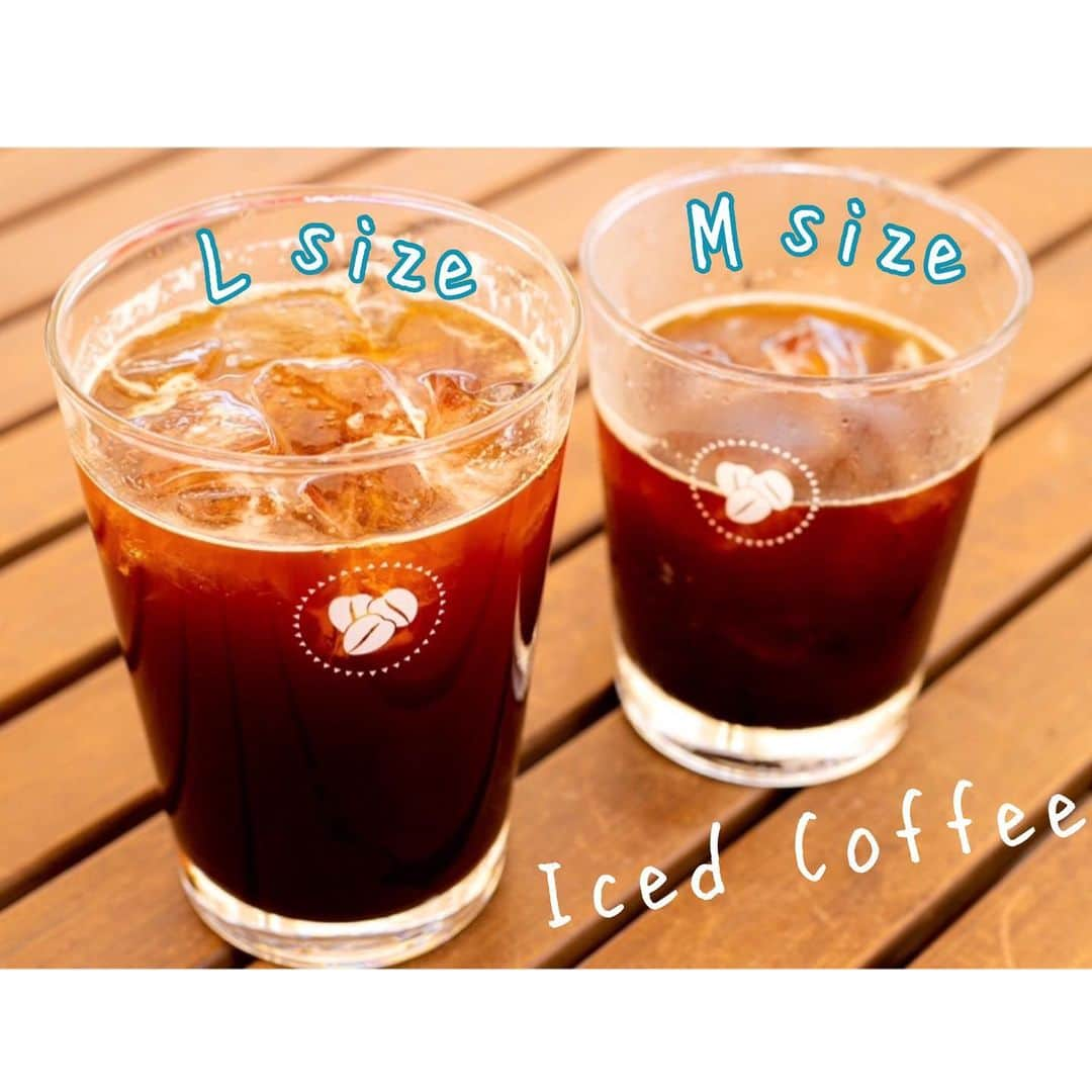 ミエレのインスタグラム：「COSTA COFFEEのL size追加しました🌟  写真☟ 1枚目•••アイスコーヒーM 500yen  L 600yen  2枚目•••アイスカフェラテM 550yen  L 650yen  3枚目•••アイスフラットホワイトM 550yen  L 650yen  大人気のCOSTA COFFEE ☕️L size追加致しました！ 皆様のご来店を心よりお待ちしております🐝💕  #miele#ミエレ#淡路島西海岸#淡路島#淡路島旅行#兵庫カフェ#おしゃれカフェ#はちみつカフェ#淡路島カフェ#淡路島グルメ#淡路島デート#カップルスポット #海カフェ#海が見えるカフェ #コーヒー好きな人と繋がりたい  #はちみつ#coffee#アイスコーヒー#アイスカフェラテ#フラットホワイト#COSTACOFFEE」