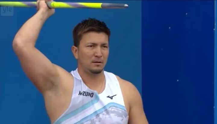 ディーン元気のインスタグラム：「Javelin Carnival 78.68m 🥉 Lazy legs makes this throw🫠 Was not the good shape day but good pre competition before next big one!! Pleasure to be in @keihaskarnevaalit this year again🙏 Next stop Asian champion ships🇹🇭 﨑山氏に4年振りに今後倒しまくります😏笑笑 3人ブダペストが濃厚になってきました、頑張ろうぜ👍🔥  #javelinthrow #lifeisgood」