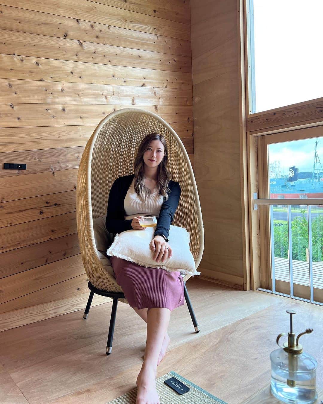 のインスタグラム：「🩶  初めてのグランピング🏕  キャンプとかは準備片付け大変だし 虫も怖いし、グランピングっていいね😂👍🏼   #グランオーシャンリュクス海熊野   #グランピング  #和歌山  #和歌山旅行」