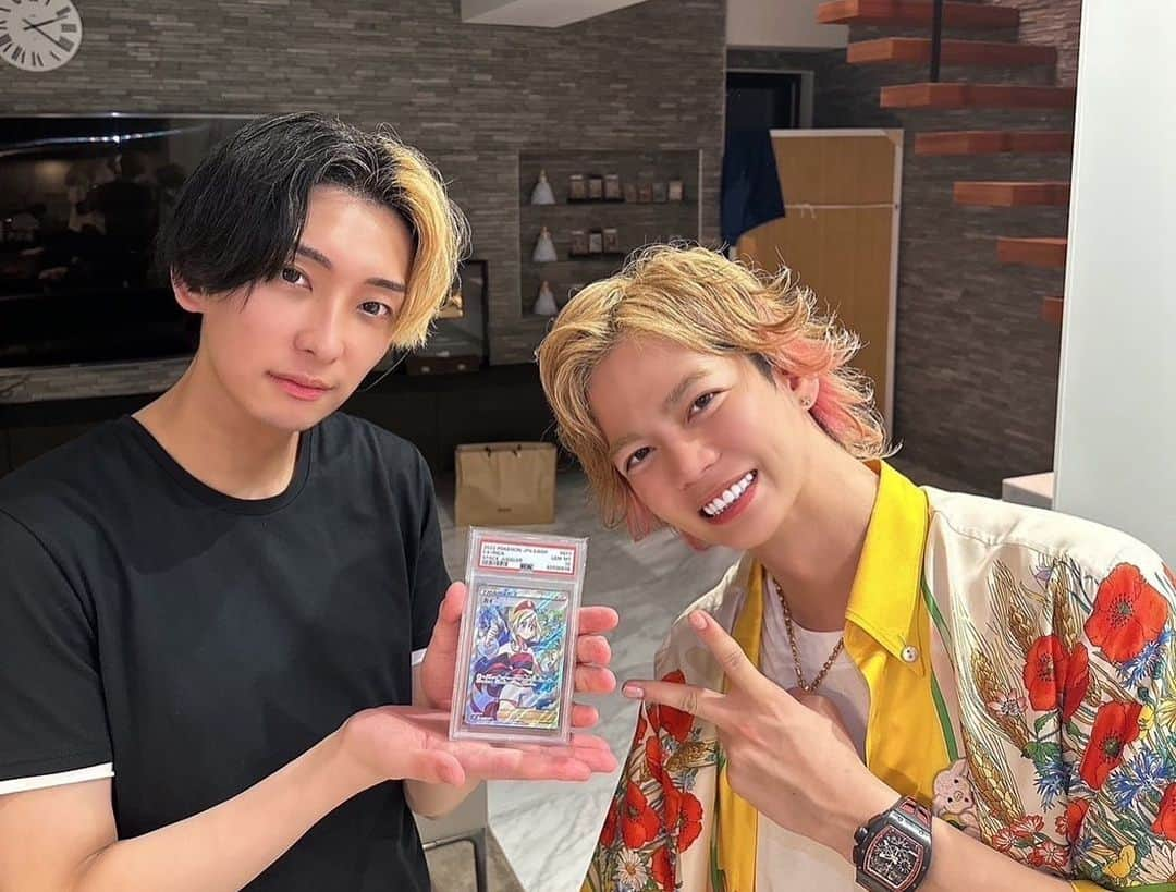 春木開さんのインスタグラム写真 - (春木開Instagram)「Birthday Bash⭐️🤩✨ 毎日沢山の方にお祝いして頂き幸せだ🥰🐘  昨日はTiktok liveも三冠一位に🥇👑 チームポジティブの皆ありがとうございます😊  今年はよりポジティブな1年の始まりだ🔥🔥  #春木開 #生誕祭 #まだまだ続く #happyday」7月5日 17時23分 - haruki.kai