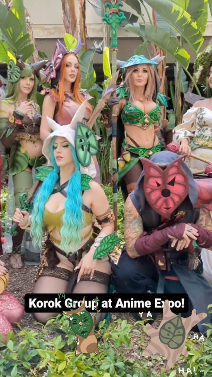 Jessica Nigriのインスタグラム：「Our Korok Group at Anime Expo! YA HA HA!!  🎥 : @jwaidesign  Koroks!  @lilcawdy @bridgetboltz @meggiicosplay @courtneydawne_ @sev_cosplay @jessicanigri @kaidozu @witchy.brew @darshellestevens @rolyat @danielledenicola @bukkitbrown @erickhvids @tim_datboi @hendoart @thefunian @sterlingtoth @mikegaboury @itspixelthepup」