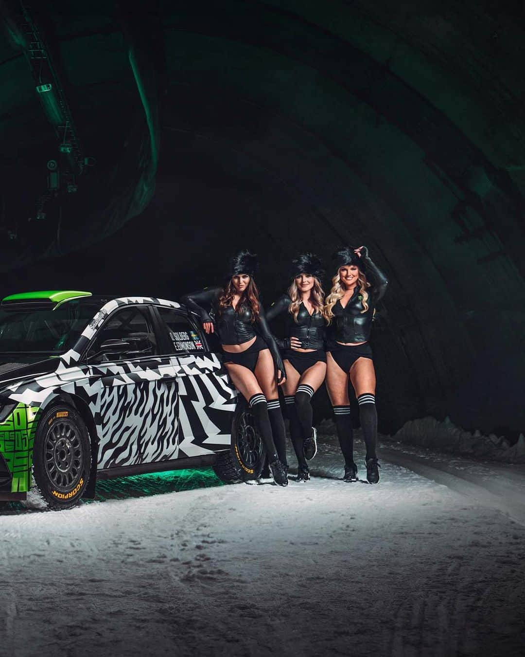 モンスターエナジーさんのインスタグラム写真 - (モンスターエナジーInstagram)「@OliverSolberg01’s new Ken Block inspired livery 🔥 #KB43VER  Featured in the Torsby Ski Tunnel, the very same place Ken dropped his 2011 car.  #MonsterEnergy #Drift」7月6日 3時56分 - monsterenergy