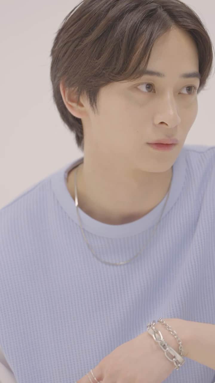 坂井翔のインスタグラム：「撮影イベントありがとうございました〜！ 皆さんからはいつもパワーをもらってばかりだなと感じることのできた、素敵な1日でした！ いつもいきなりのご連絡で皆さんを振り回してしまってすみません...。  この日にお知らせしたことがあるのですが、それはまた後日正式に発表できたらなと思っております！  改めて、来ていただいた皆様、そしてイベントを開くにあたり支えてくださった関係者の皆様やいつも応援してくださっているファンのみんな、改めてありがとうございました！今後もよろしくお願いします！！」
