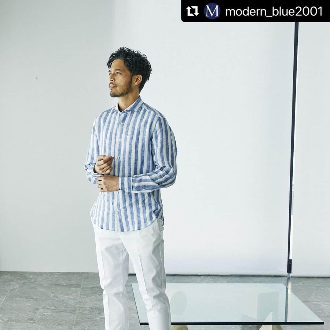 ZOEのインスタグラム：「こんなコーディネート好きな人は🖐️をお願いします！！  Repost @modern_blue2001  ・・・ Italian Classico Story  【GALLIA】  パドヴァ近郊に位置するガッリエラ・ヴェネタに本社・工場を置くイタリア屈指の仕立てメーカー「GALLIA（ガッリア）」。1958年の創業以来、ルイヴィトンやディオール、トムフォードといった多くの有名ブランドのOEMを請け負ってきた実力派メゾンです。最高品質のイタリアンファブリックのみを用い、全ての工程を自社内で行うという徹底的な「Made in Italy」。一流の職人による繊細かつ丁寧な手仕事で生み出される作品は、本物を愛する洒落な紳士たちから絶大な支持を集めています。これぞイタリアシャツという確かなクオリティと至高の着心地をお楽しみいただけます。  GALLIA, one of Italy's premier tailoring manufacturers, is headquartered and operates its factory in the vicinity of Padua. Since its establishment in 1958, it has been a powerhouse maison that has undertaken OEM production for many renowned brands such as Louis Vuitton, Dior, and Tom Ford. The brand adheres to a thorough "Made in Italy" approach, utilizing only the highest quality Italian fabrics and performing all processes in-house. The delicate and meticulous craftsmanship of their creations, crafted by skilled artisans, garners immense support from stylish gentlemen who appreciate authenticity. You can truly enjoy the undeniable quality and sublime comfort that epitomize Italian shirts.」