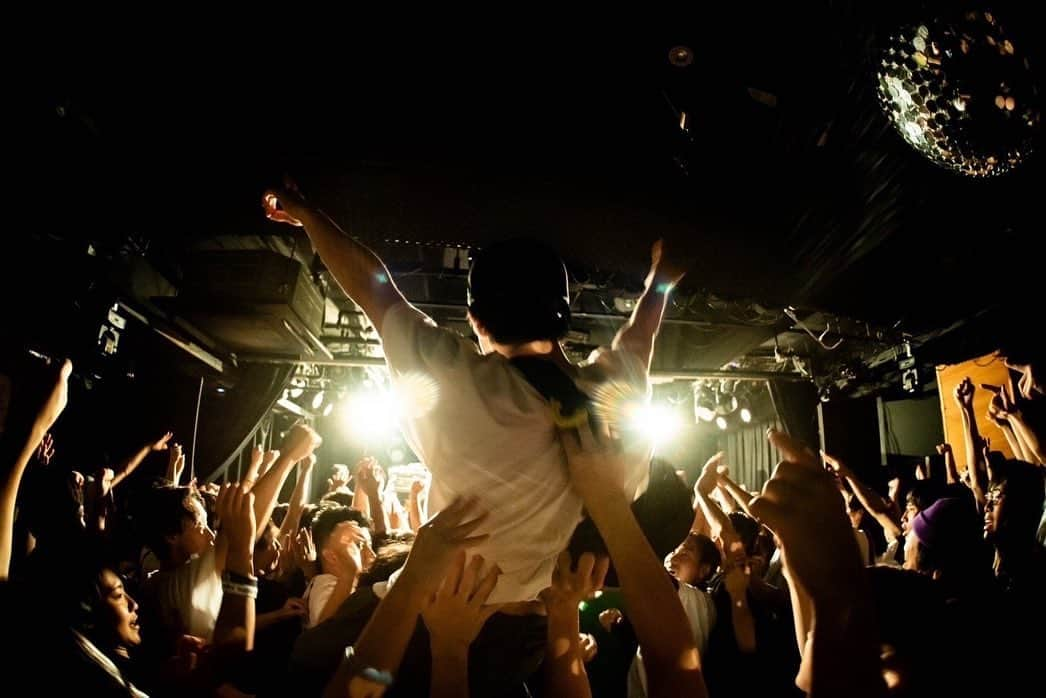 SHANKさんのインスタグラム写真 - (SHANKInstagram)「2023.7.4 TENDOUJI "EASY PUNK PARK'23 Japan Tour" 福岡 the voodoo lounge photo by @takahirom__cam  #SHANK #SHANK095 #SHANK095JPN」7月5日 19時58分 - shank095jpn