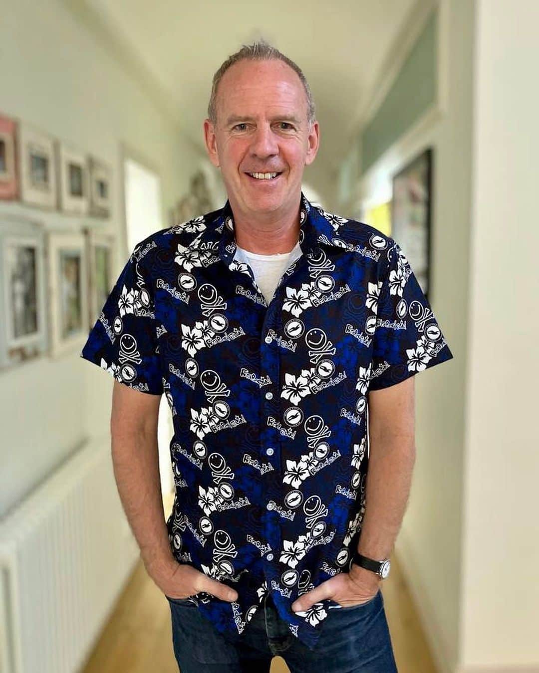 FatboySlimのインスタグラム：「So honoured to be making a merch range with my favourite football team….  The Fatboy Slim x @officialbhafc collection is live now, including this shirt, T-shirts, bucket hat, bag and Hoody! LINK IN BIO UTA.  #brightonandhovealbion #fatboyslim」