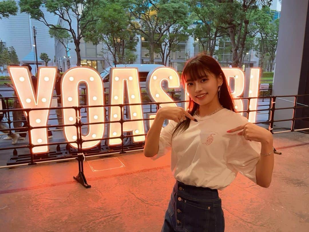 藤田いろはのインスタグラム：「⁡ ⁡ #yoasobi電光石火ツアー  ⁡ 余韻に浸りまくってました。 控えめに言って言葉に表せられないくらい めっっっちゃ最高だった😭🩷 ⁡ ネイルはアイドルのMVでアイがしてるネイルを元にアレンジしてもらって、かわいいので見てください🐰 元々いっぱいMVみてたけど、このシーンは特に死ぬほどみたので作画ミスも見つけました（ドヤ顔） ⁡ ⁡ ⁡ ⁡ ⁡ ⁡」