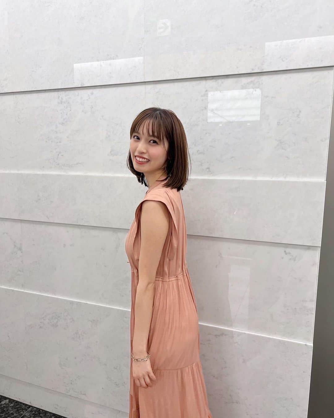 村島未悠のインスタグラム：「#週刊プレイボーイ　ネットサイン会ありがとうございました☺️✨稽古期間だったので短い時間にさせてもらいましたが🥺沢山の方が参加してくれて本当に感謝です😢🤍5冊券の方も気持ちを込めてサインしました☺️ 届くの楽しみにしててください✨ 今日もお疲れ様〜！！」