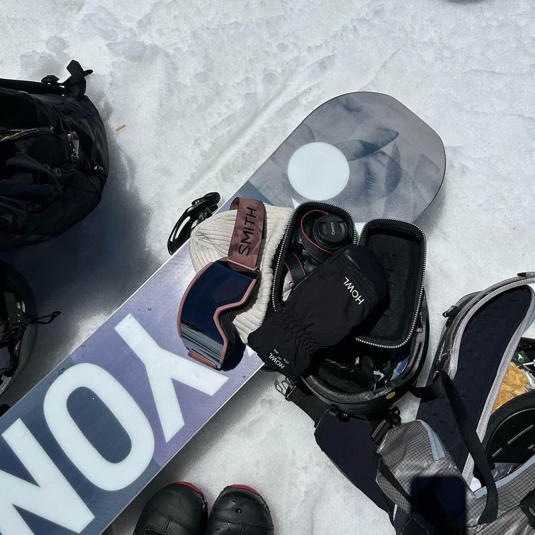 冨田せなさんのインスタグラム写真 - (冨田せなInstagram)「YONEX shooting in Mount hood.  スノーボードをしてるからこそ行ってみたかったMt Hood。撮影のタイミングだったけどパイプもジャンプもレールも盛り上がっててとっても楽しかったです🏔️🏂1週間あっと言う間だったな〜。  #snowboard #MtHood  #yonex #columbia #smith #nixon #stancesocks #galliumwax #callafactory #knittronic #superfeet #cwx #ark #ilbase #グローバルWiFi #globalwifi #gobeyonder #高鷲スノーパーク #小布施クエスト#畑歯科医院」7月5日 20時20分 - sena_tomita