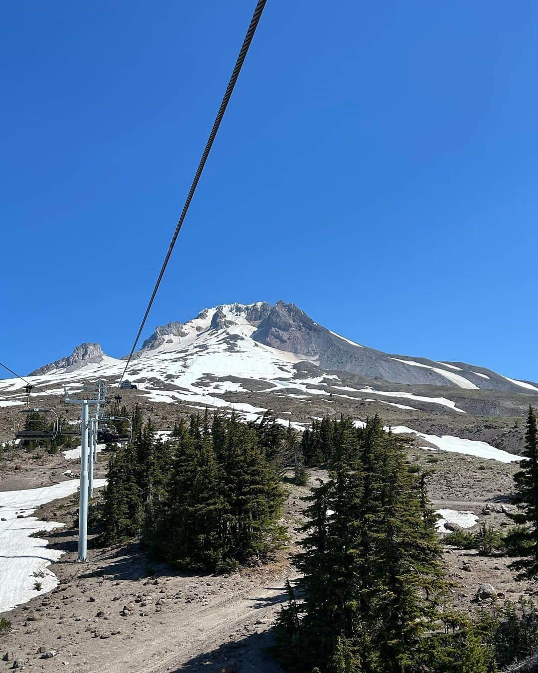 冨田せなさんのインスタグラム写真 - (冨田せなInstagram)「YONEX shooting in Mount hood.  スノーボードをしてるからこそ行ってみたかったMt Hood。撮影のタイミングだったけどパイプもジャンプもレールも盛り上がっててとっても楽しかったです🏔️🏂1週間あっと言う間だったな〜。  #snowboard #MtHood  #yonex #columbia #smith #nixon #stancesocks #galliumwax #callafactory #knittronic #superfeet #cwx #ark #ilbase #グローバルWiFi #globalwifi #gobeyonder #高鷲スノーパーク #小布施クエスト#畑歯科医院」7月5日 20時20分 - sena_tomita