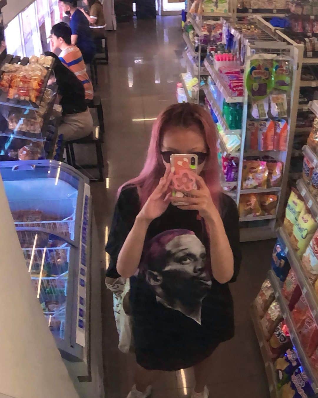 のインスタグラム：「@mfc_store」