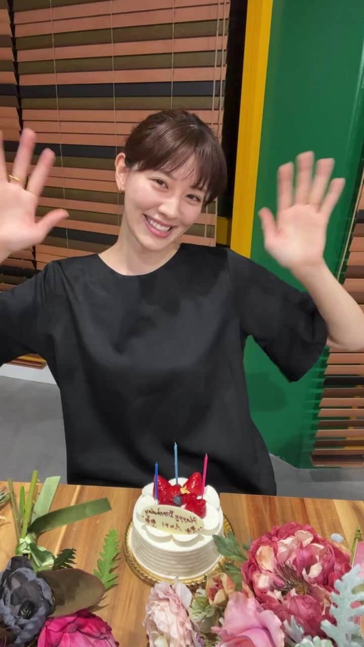 岡本杏理のインスタグラム：「Serrurialowについて💐🩷 久々のインスタライブ☺︎」
