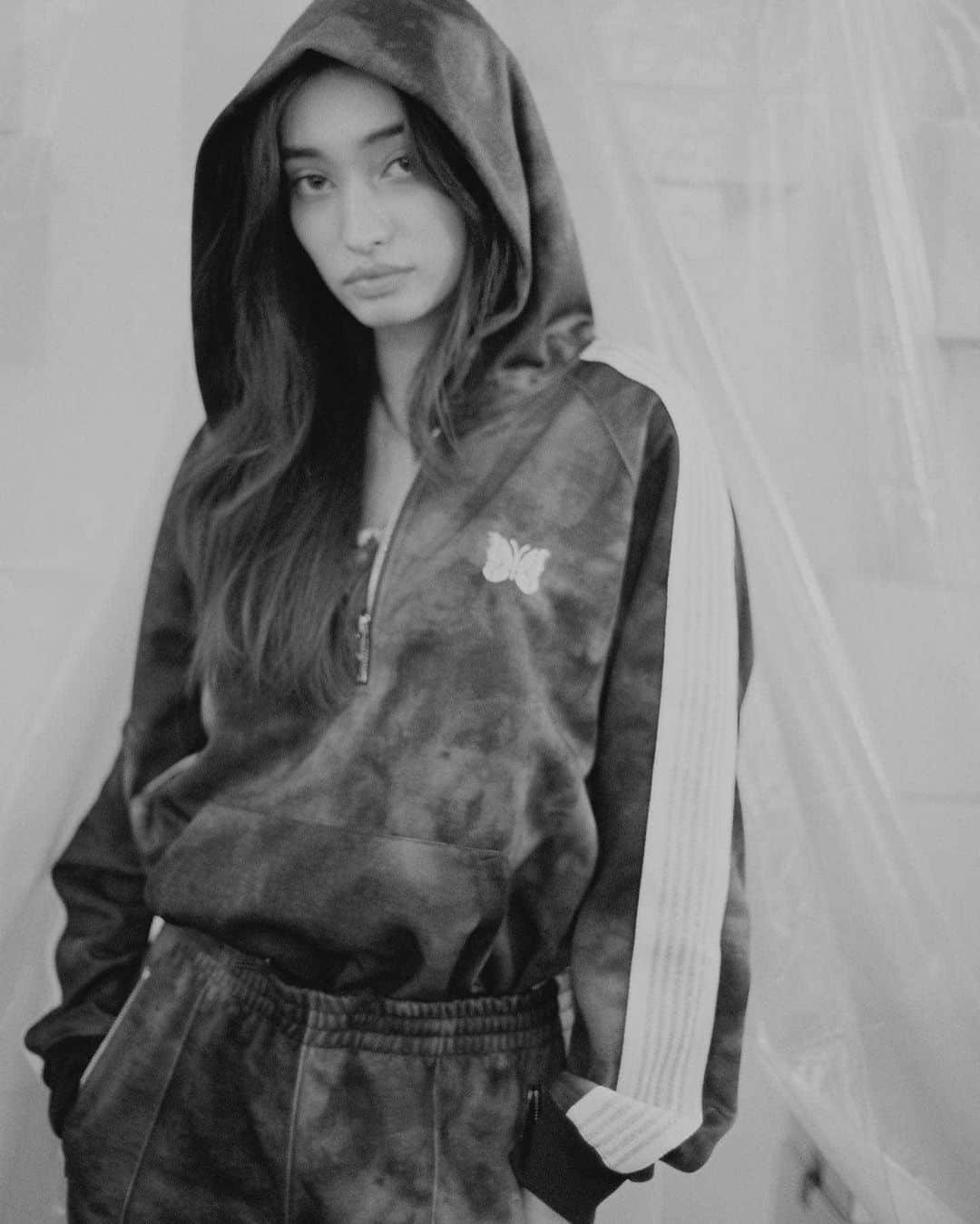遠藤さくらのインスタグラム：「@needles_tokyo_official @nubian_tokyo exclusive collaboration😳」