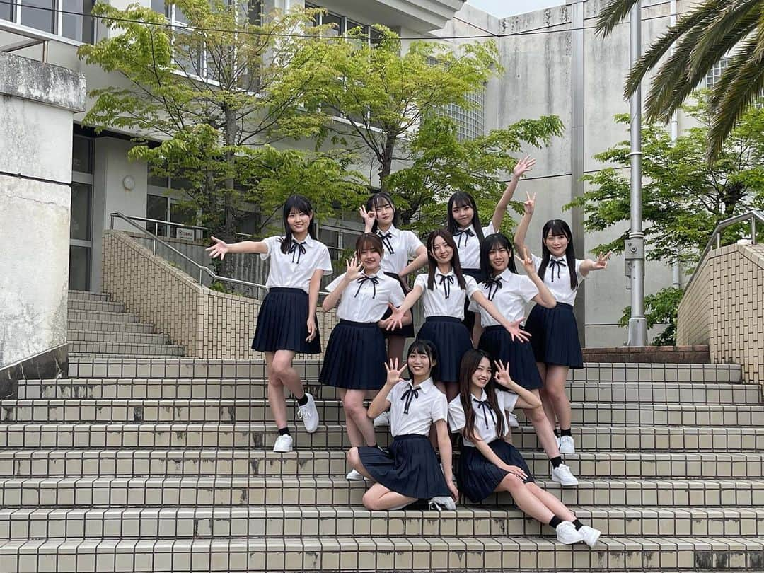 入内嶋涼のインスタグラム：「ㅤㅤㅤㅤㅤㅤㅤㅤㅤㅤㅤㅤㅤㅤㅤㅤㅤㅤㅤㅤㅤㅤㅤㅤㅤㅤ ㅤㅤㅤㅤㅤㅤㅤㅤㅤㅤㅤㅤㅤ ㅤㅤㅤㅤㅤㅤㅤㅤㅤㅤㅤㅤㅤ  SKE48 31枚目シングル " 好きになっちゃった " 本日発売です🌸🫧 ㅤㅤㅤㅤㅤㅤㅤㅤㅤㅤㅤㅤㅤ ㅤㅤㅤㅤㅤㅤㅤㅤㅤㅤㅤㅤㅤ c/wに収録されている、 SHOWROOM選抜 " パレオはエメラルド 2023ver. " ㅤㅤㅤㅤㅤㅤㅤㅤㅤㅤㅤㅤㅤ たくさん聴いて！ MVもたくさん見てください！ ㅤㅤㅤㅤㅤㅤㅤㅤㅤㅤㅤㅤㅤ ㅤㅤㅤㅤㅤㅤㅤㅤㅤㅤㅤㅤㅤ ファンの方との思い出、宝物がまた１つ増えました📕♡ ㅤㅤㅤㅤㅤㅤㅤㅤㅤㅤㅤㅤㅤㅤㅤㅤㅤㅤㅤㅤㅤㅤㅤㅤㅤ ㅤㅤㅤㅤㅤㅤㅤㅤㅤㅤㅤㅤㅤ たくさん応援してくださり、 ありがとうございました。😭🤍 ㅤㅤㅤㅤㅤㅤㅤㅤㅤㅤㅤㅤㅤ ㅤㅤㅤㅤㅤㅤㅤㅤㅤㅤㅤㅤㅤ ㅤㅤㅤㅤㅤㅤㅤㅤㅤㅤㅤㅤㅤ」