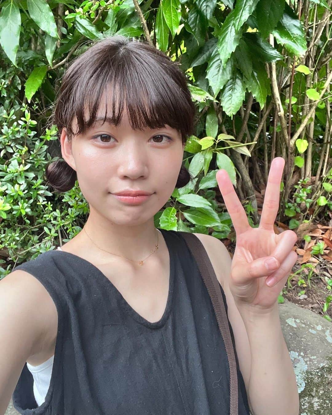 のインスタグラム：「おかげさまで7月4日に24歳になりました！！ 今年の誕生日は私は私に生まれてよかったなぁと実感する歳でした。 関わってくれてる方々〜いつもありがとう〜〜 24歳はもっと私らしく楽しみます！！ これからもよろしくお願いします！」
