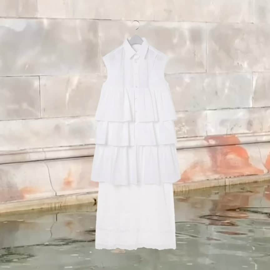 TARO HORIUCHIのインスタグラム：「2023 S/S Item: Volume Layered Dress Color: white ・ Now available at th products sendagaya, official EC store & selected retailers. Discover our latest arrivals in stores and at thproductsonline. ・ ボリュームレイヤードドレス/ タテ糸に超長綿100/2を用いヨコ糸ににより細い超長綿80/1を使用。高密度で織りあげることによりシルクのような光沢とソフトで滑らかな風合いに。 ・ #tarohoriuchi thproductsonline.com」