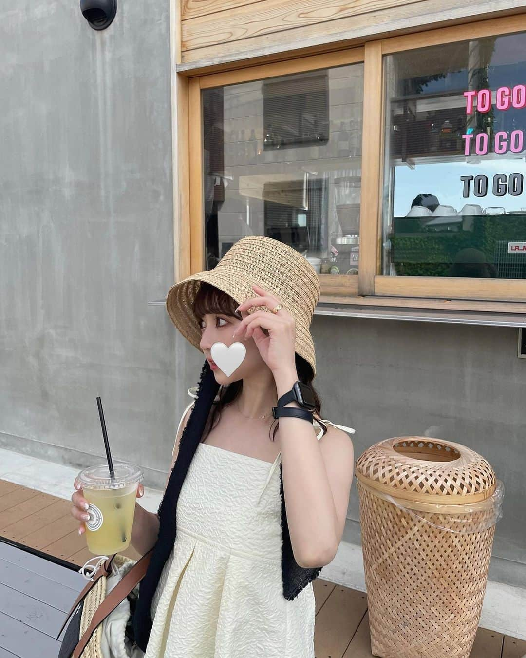 ムサシさんのインスタグラム写真 - (ムサシInstagram)「🌊 ロケーションが最高なcafe❤︎ トマトのリゾット美味しかった〜🦐 ⁡ #no13 #明石カフェ #神戸カフェ  #夏コーデ #Ermé #oofos #uniqlo」7月5日 21時09分 - ___musashi.___