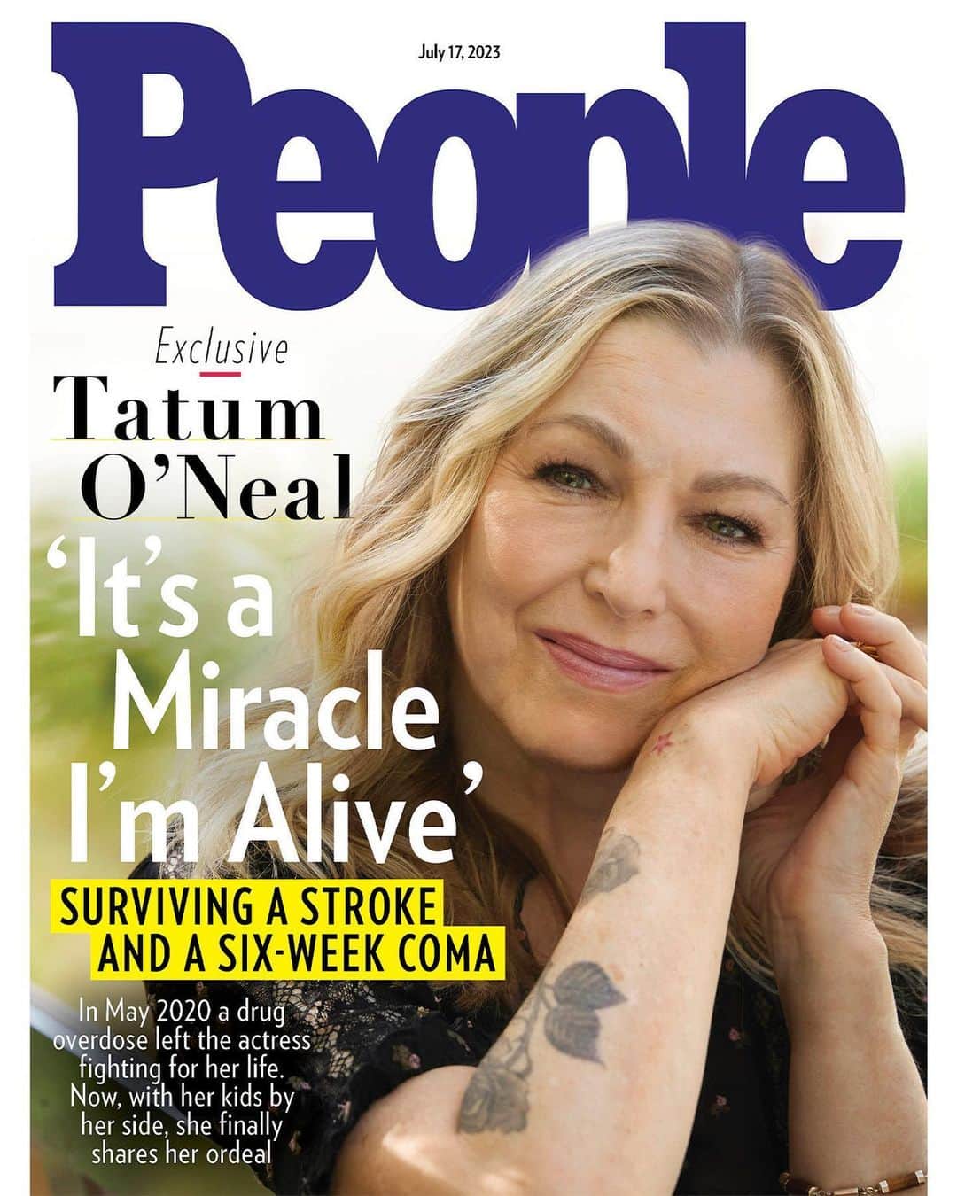 People Magazineさんのインスタグラム写真 - (People MagazineInstagram)「In May 2020, Tatum O'Neal overdosed on drugs and suffered a severe stroke, which left her in a six-week coma. "I almost died," she tells PEOPLE exclusively.  For her son, Kevin McEnroe, the oldest of her three kids with former husband tennis legend John McEnroe, "It was the phone call we'd always been waiting for.”  "She also had a cardiac arrest and a number of seizures," says Kevin. "There were times we didn't think she was going to survive." And if she did, Kevin and his siblings, Sean and Emily, feared she might never walk or speak again.  For the past three years, the actress and Oscar winner, who’s struggled with drug addiction for decades, has been in various rehabilitation facilities trying to regain her strength, her memory and her ability to read and write.   Her recovery has been remarkable. As she notes, “I’ve been through a lot."  Over a series of recent interviews, the actress — along with Kevin, Sean and Emily — exclusively reveal what led up to the overdose, and more importantly, how they are united in support of her recovery. Read the full story at the link in our bio. | 📷: @andrewsoutham」7月5日 21時10分 - people