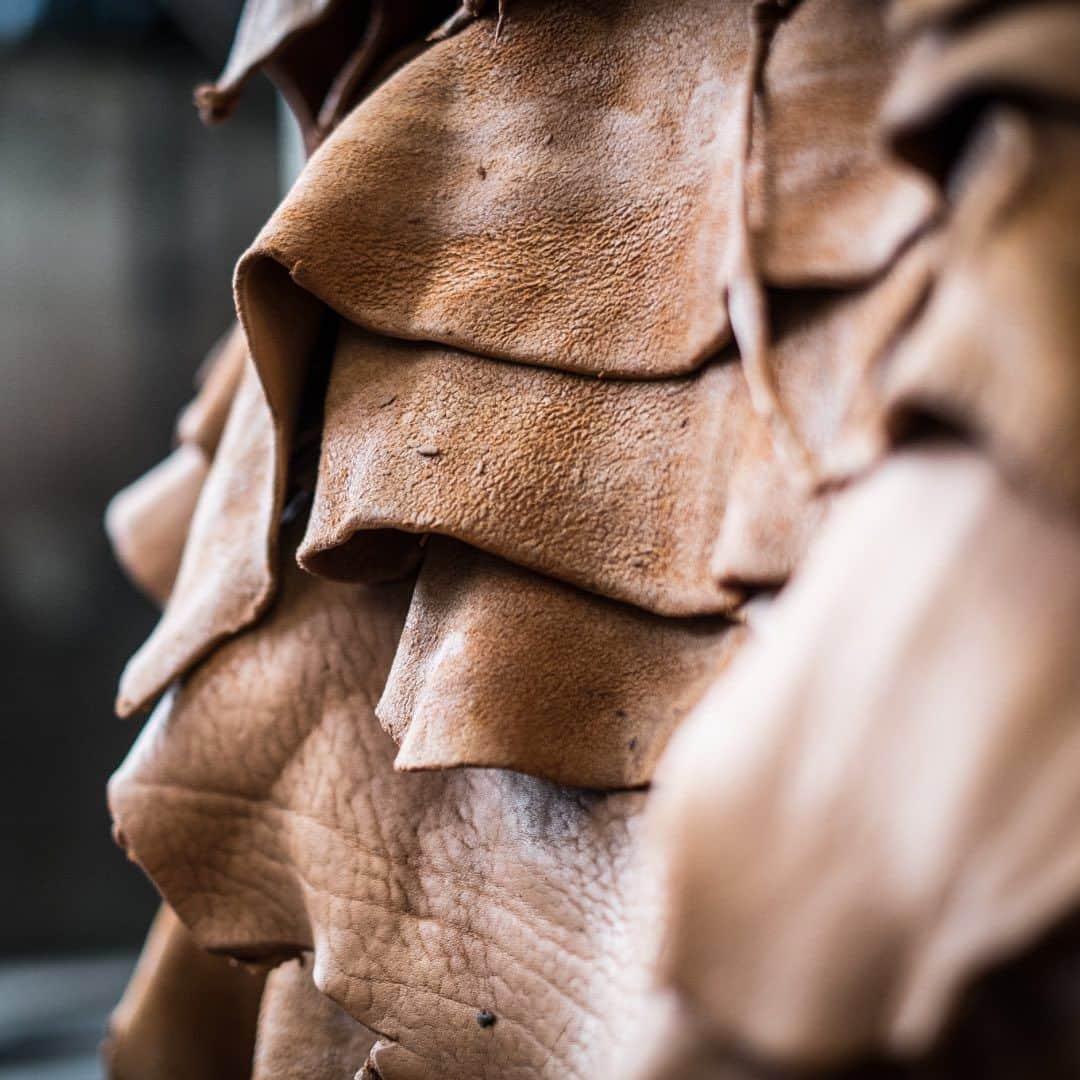 ジョンチャップマンさんのインスタグラム写真 - (ジョンチャップマンInstagram)「Chapman Leather Week: We only use the finest full-grain vegetable tanned leather for our bags. Find out more by subscribing to our mailing list.」7月5日 21時08分 - chapmanbags