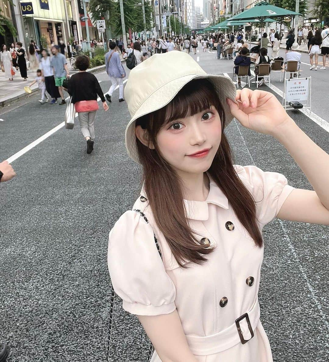 早海美玖のインスタグラム：「冬服より夏服派です👗🪡🫧」