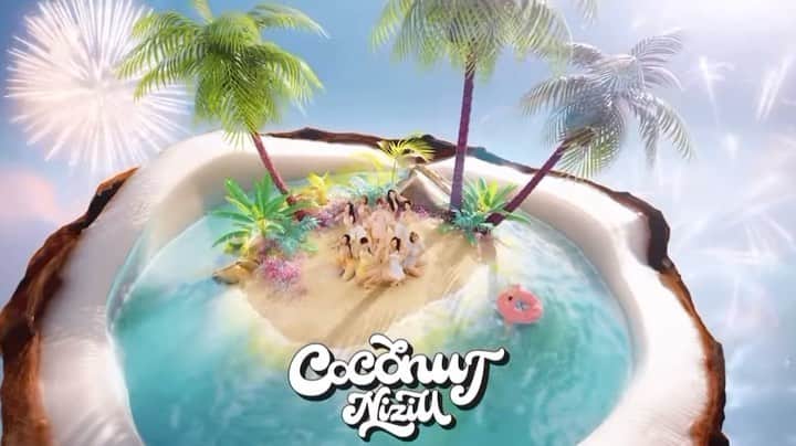 Ruuのインスタグラム：「Niziu 2nd ALBUM "COCONUT"    表題曲の振付を担当させて頂きました🥥🪸💕  THE 夏🌻☀️な楽曲で制作からみんなでワクワクでした😍🌺✨  ココナッツポーズ、是非ペアでやってほしい振付です🫶🏻🫧💕私も踊りまくるぞーーーっっ✊🏻✨✨  #niziu #coconut  @niziu_info_official」