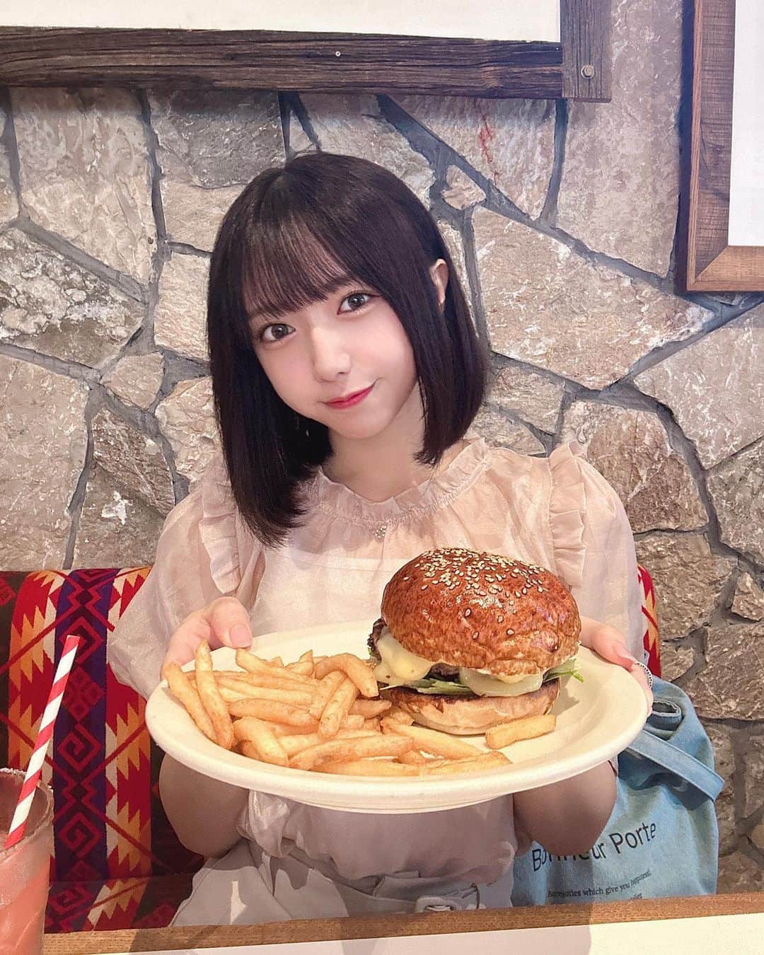 萩田ここのグルメインスタ