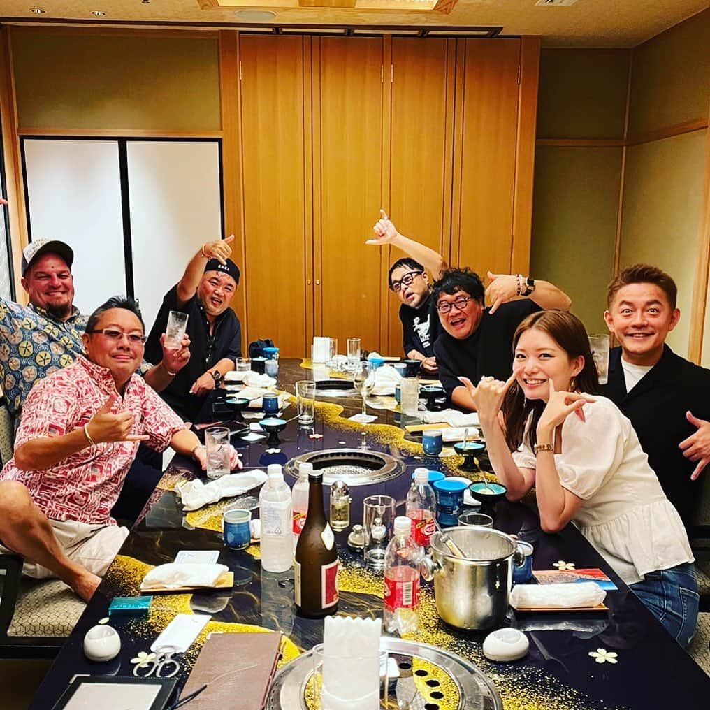 マッコイ斉藤のインスタグラム：「サムがハワイから来たので！飯をずーっと食う会 #サムハワイ #カンニング竹山  #井戸田夫婦  #ゲンちゃん  #安西」