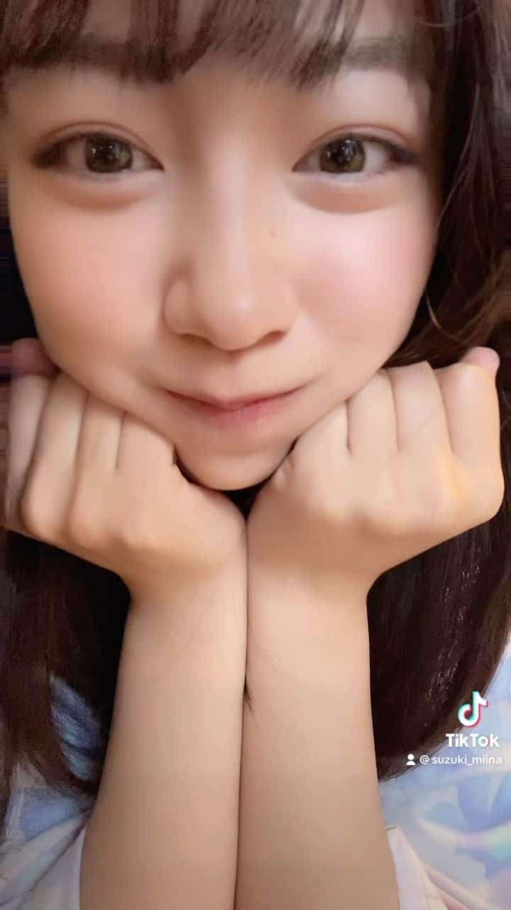 鈴木海那のインスタグラム：「久々TikTok載せちゃお^_−☆ #tiktok #鈴木海那」