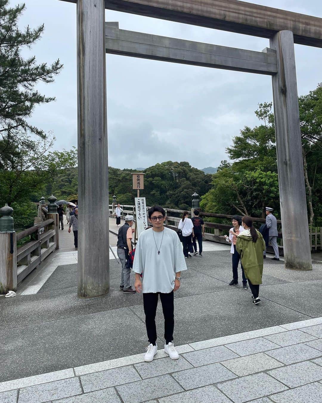 吉永啓之輔のインスタグラム：「神社巡り⛩」