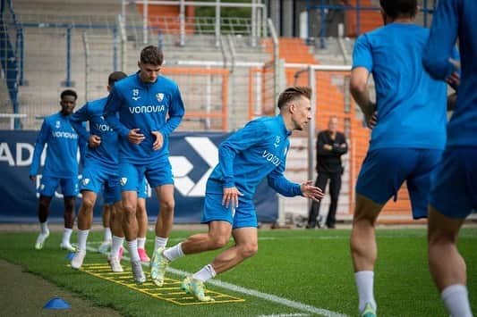フェリックス・パスラックさんのインスタグラム写真 - (フェリックス・パスラックInstagram)「Saison 2023/2024 @vflbochum1848.official」7月5日 23時06分 - passlackfelix