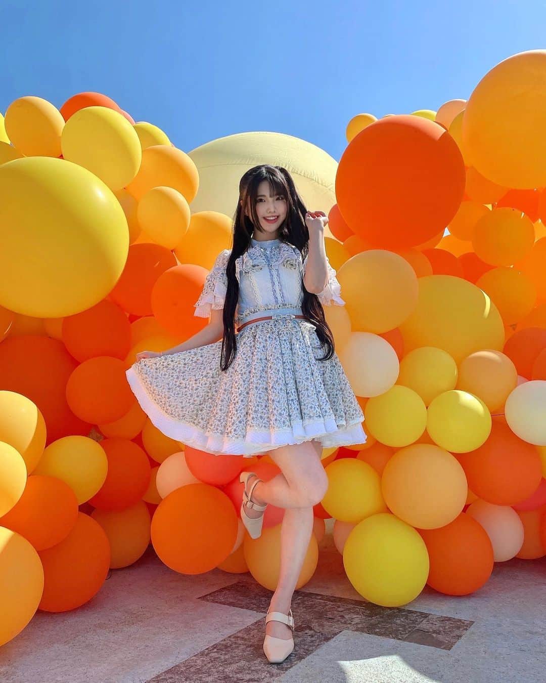 のインスタグラム：「. 本日7月5日 SKE48 31stシングル “好きになっちゃった”発売𓂃 𓈒𓏸◌  初選抜のソーユートコあるよね？以来 3年ぶりのラゾーナ川崎プラザさんで リリイベさせて頂けて とっても幸せでしたぁ🥲  雨の中お越しくださった皆さん 夜遅くまで握手して下さった皆さん 生配信を見て下さった皆さん ありがとうございました❤️  オリコンデイリーランキング1位も 皆さんに感謝です（ ; ; ）！！！ この楽曲をもっと好きに なって頂けるように これからも大切に歌っていきます💎⸝⋆*  #ske48 #アイドル #新曲  #好きになっちゃった #発売 #リリイベ  #mv #オフショット」