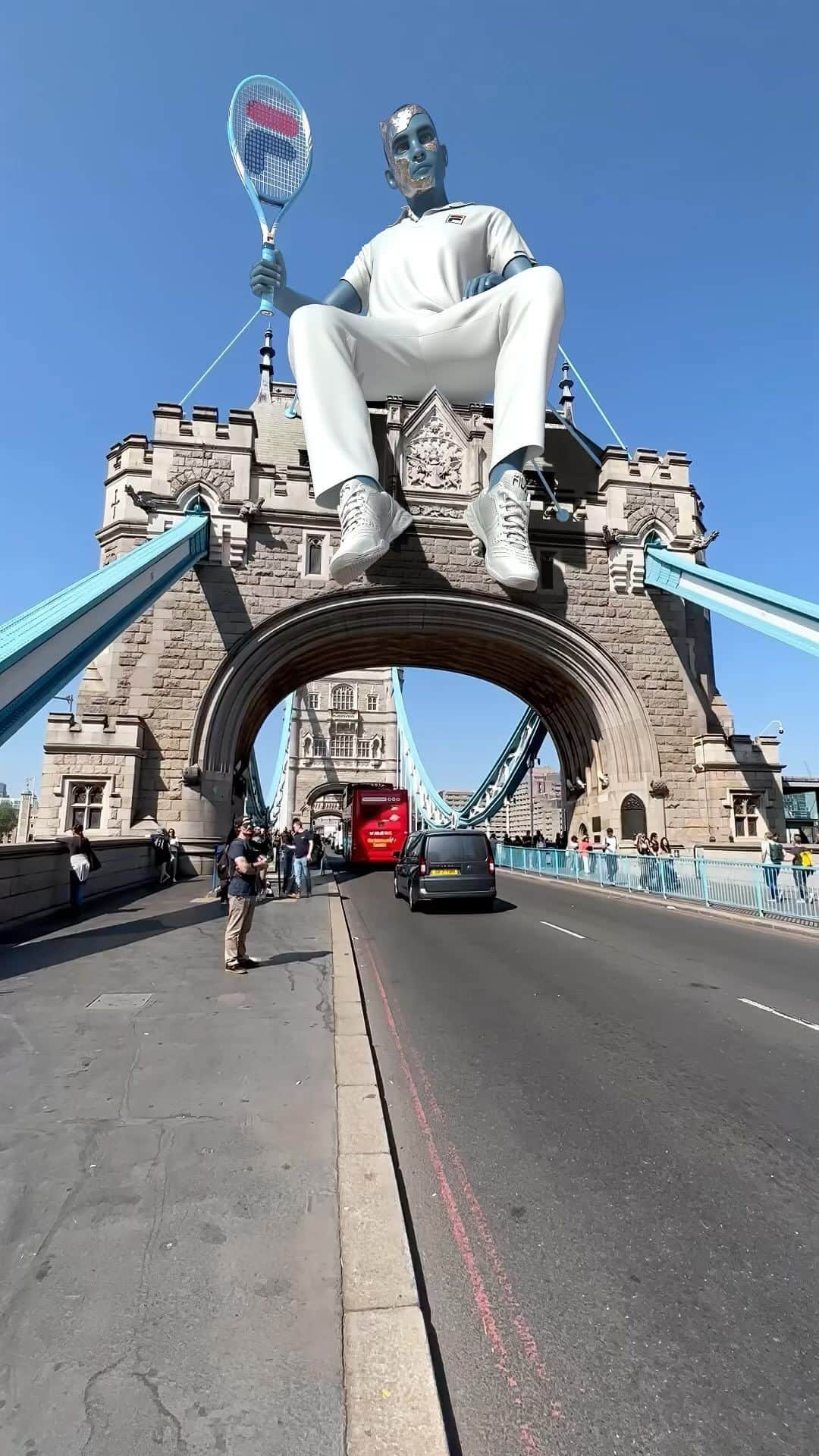 カロリナ・プリスコバのインスタグラム：「Get ready for London! 👽🎾  #FilaGlobal #OneWorldOneFila #DigitalAmbassador #filatennis」