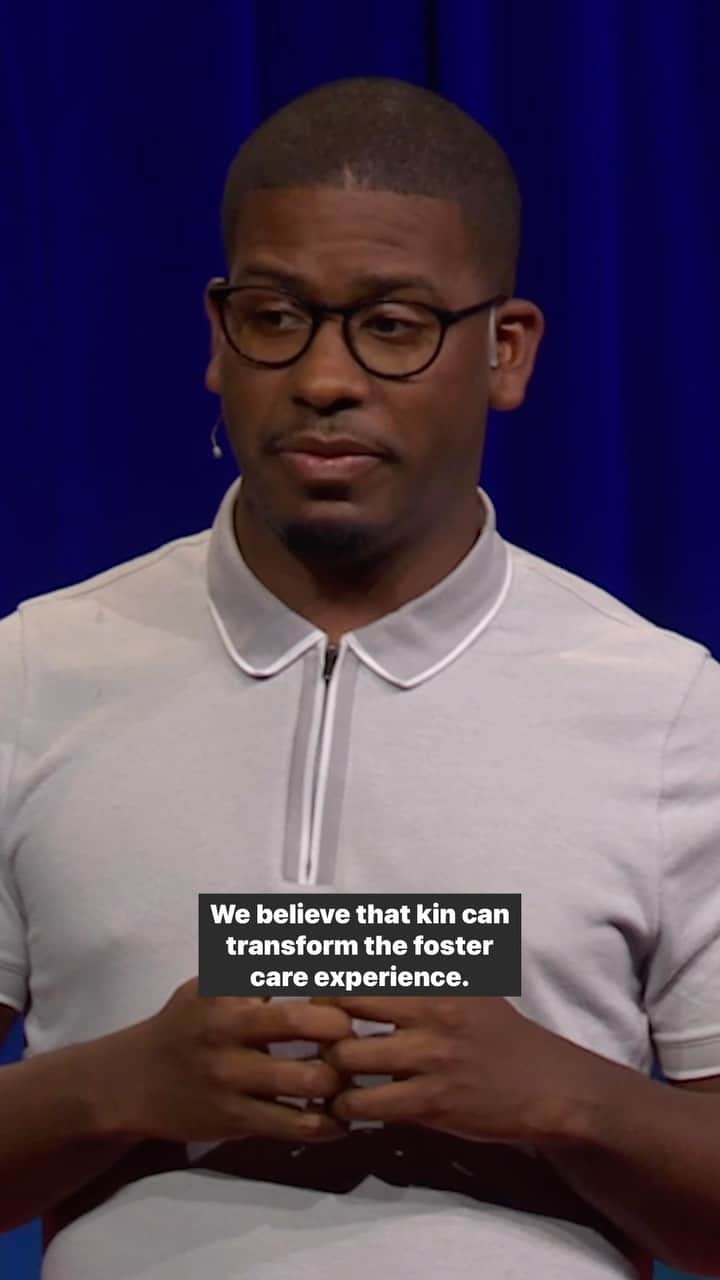 TED Talksのインスタグラム：「In the US, youth in foster care are nearly twice as likely as war veterans to suffer from PTSD. So what can we do to help? According to foster care transformation advocate (and @TED’s @TheAudaciousProject grantee) @sixtocancel, kinship care — placing a child with extended family or a familiar adult — could hold the key to transforming the child welfare system in the US. That’s why his organization @thinkof_us is working tirelessly to help thousands of kids find loving homes and avoid the faults of the system he experienced firsthand when growing up. Want to learn more? Visit the link in TED’s bio to watch the full TED Talk.」
