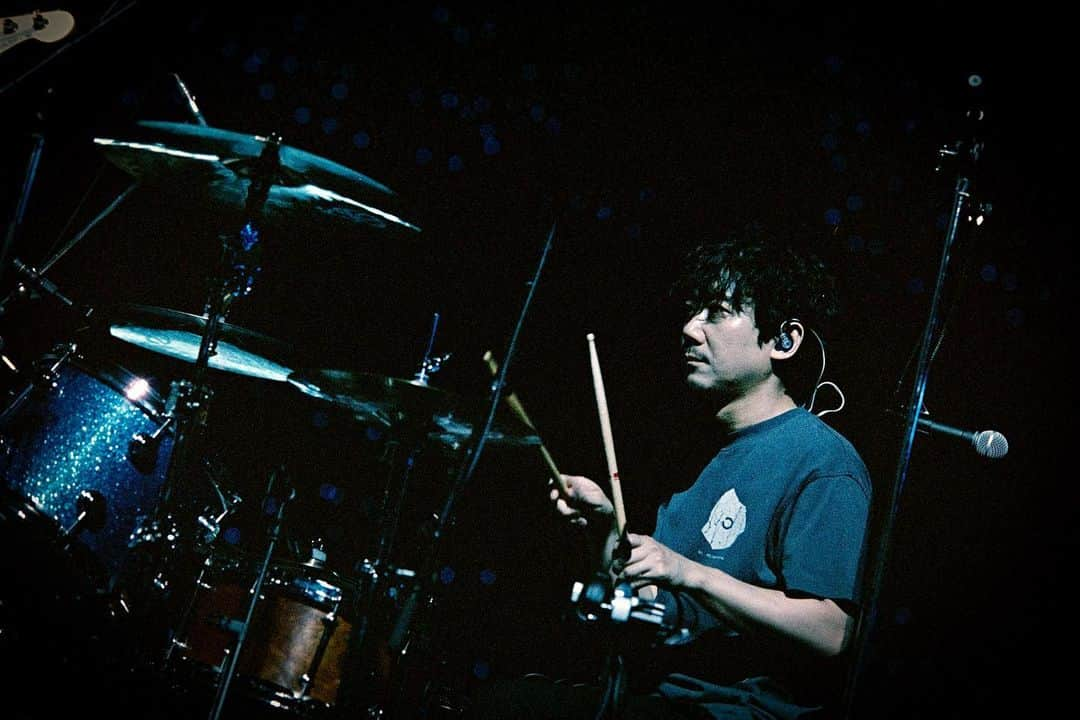 小見山峻さんのインスタグラム写真 - (小見山峻Instagram)「. 撮影したBUMP OF CHICKEN TOUR 2023 "be there"の写真が、MUSICA 7月号に掲載されています。」7月5日 23時27分 - shun_komiyama