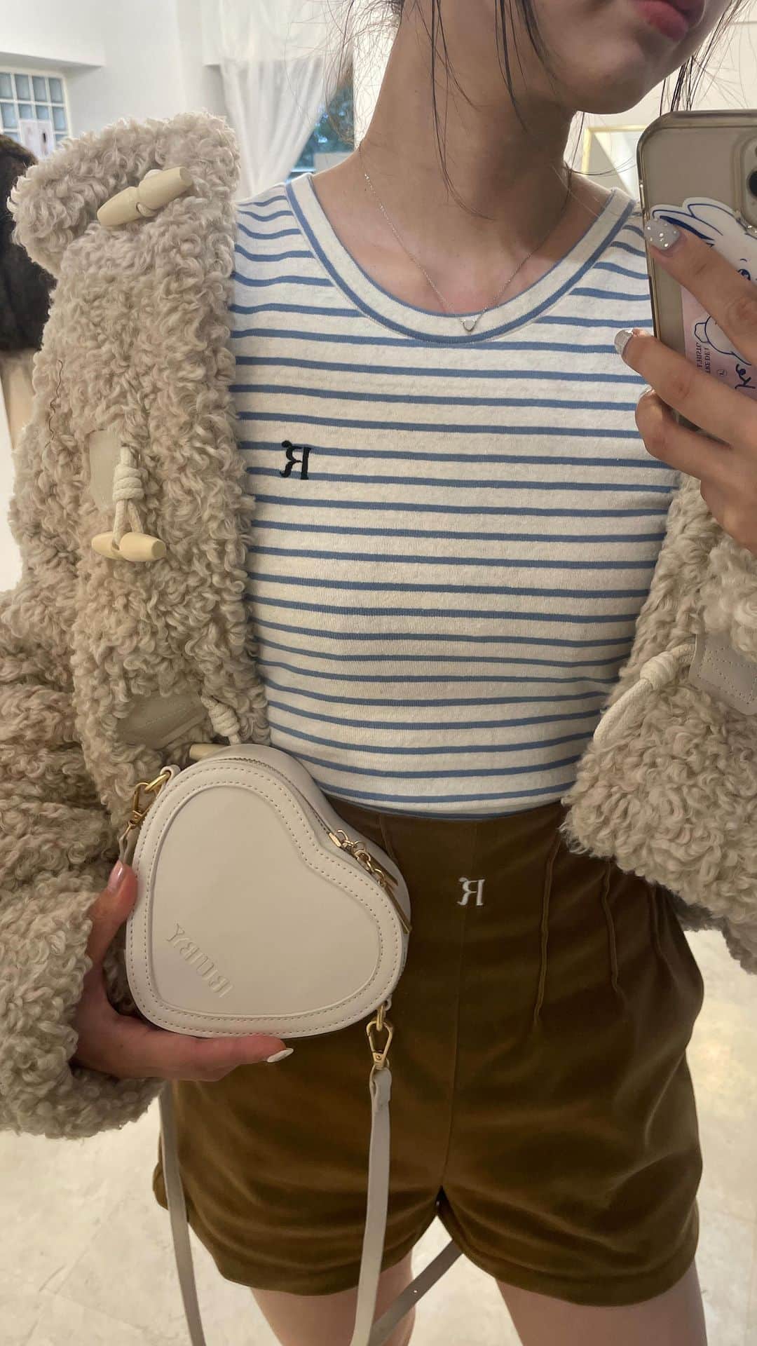 のインスタグラム：「@ruby_and_you  𝑹𝑼𝑩𝒀 𝑨𝑵𝑫 𝒀𝑶𝑼 𝟐𝟎𝟐𝟑 𝑭𝑨𝑳𝑳/𝑾𝑰𝑵𝑻𝑬𝑹🧸  𝒄𝒐𝒎𝒊𝒏𝒈 𝒔𝒐𝒐𝒏... 🐻  #rubyandyou」
