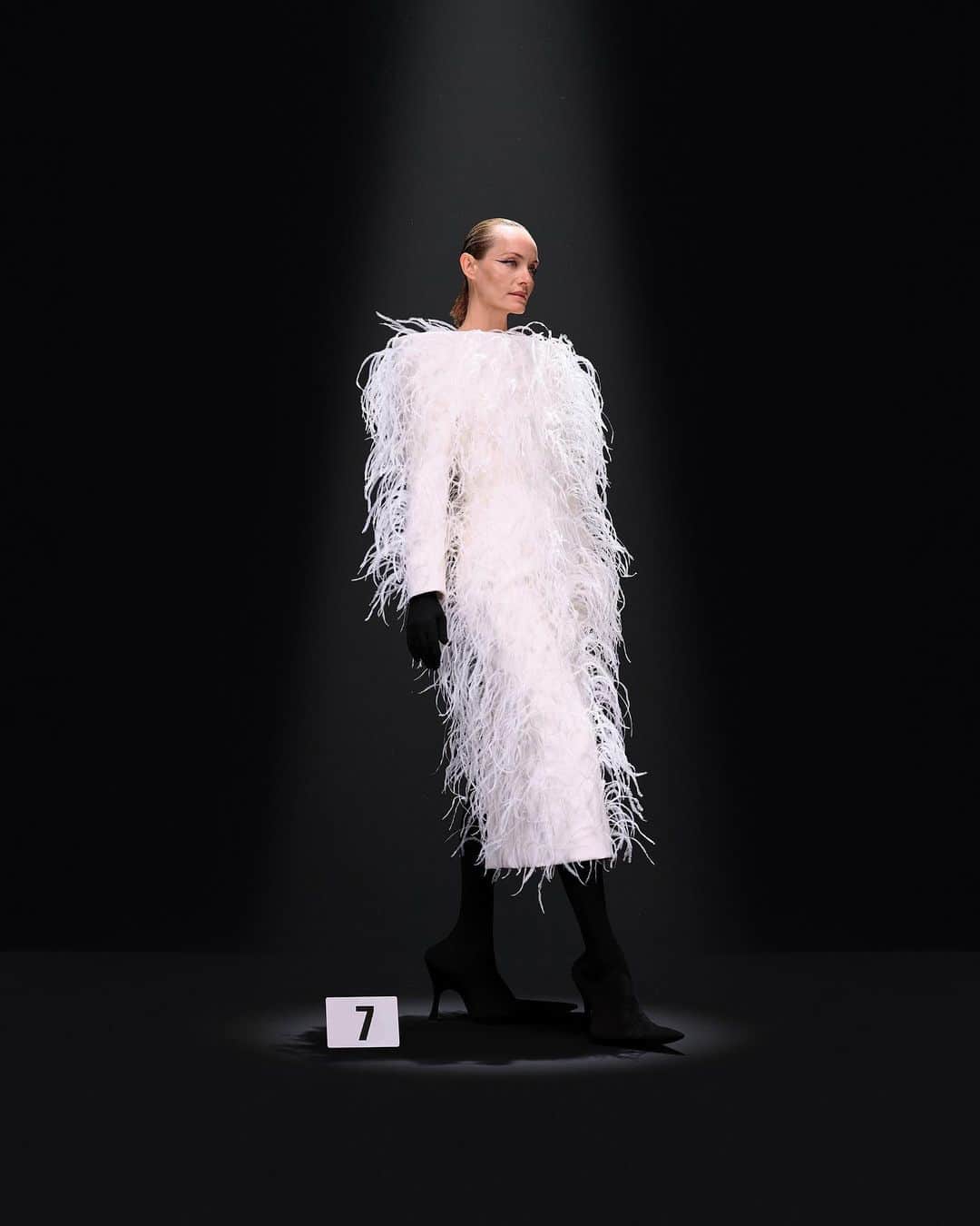Balenciagaのインスタグラム：「52nd Couture Collection   Look 7, Sculptural Dress in Ostrich Feather-Embroidered Virgin Wool, Wrist Gloves, Opera Pump Pantashoes」