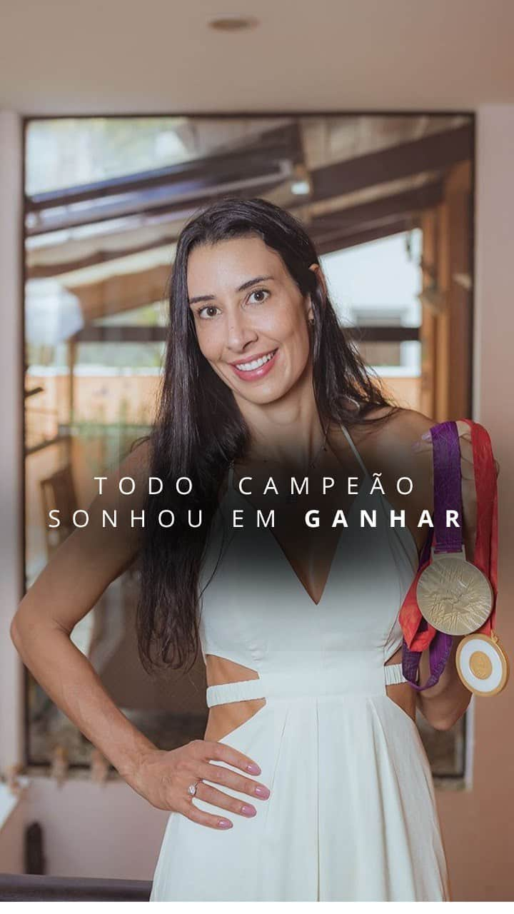 シェイラ・カストロのインスタグラム：「Antes de ganhar, você precisa saber aonde quer chegar. 💭  Confira na íntegra o #imcpcast com a atleta de alta performance @sheillacastro nas plataformas YouTube e Spotify. 😉  #altaperformance」