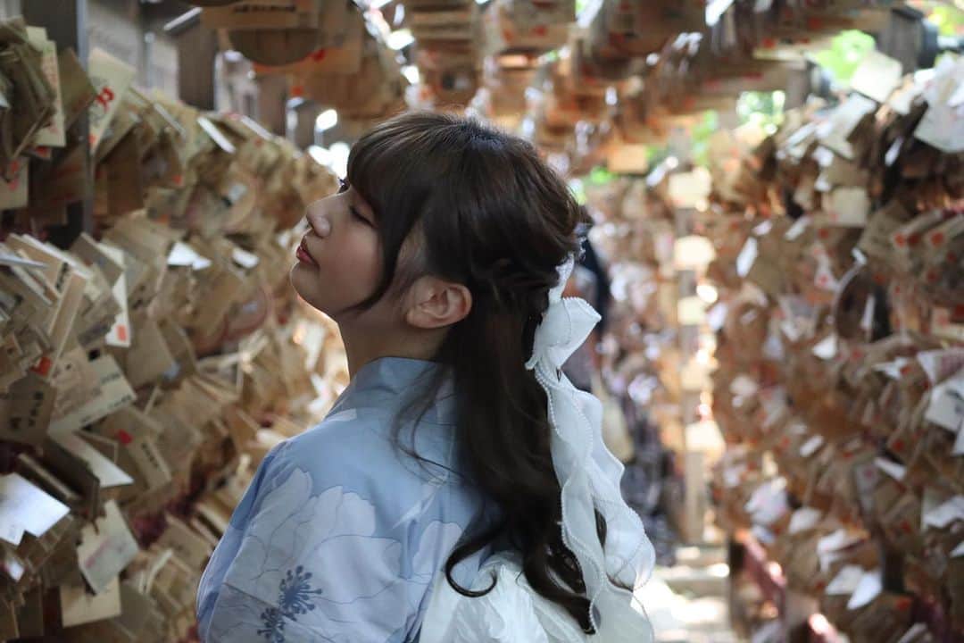 のインスタグラム：「絵馬 . . . . . #神社 #japanesemodel  #モデル #グラビアモデル #ポートレートモデル #グラドル #グラビアアイドル  #idol  #japan #japanese #japanesegirl #asia #asiangirls #asian #asianmodel #girls #model  #浴衣  #kimono #modelshoot #modelphotography  #아이돌　#데일리　#셀카　#일본 #bodypositive  #japaneseidol #偶像  #撮影会 #art」