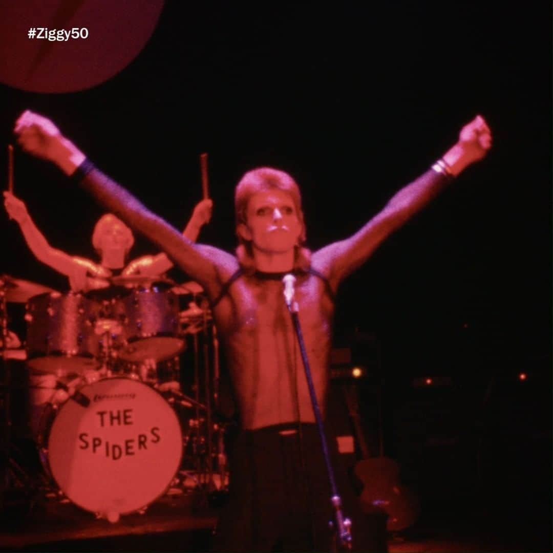 デヴィッド・ボウイのインスタグラム：「HAMMERSMITH SCREENING UPDATES AND FAN REACTION FOOTAGE  “I said “Do It again, do it again.””  Some great reactions from fans to the screening of the newly restored version of Ziggy Stardust and the Spiders From Mars: The Motion Picture.  As we mentioned yesterday, tomorrow (6th July) is the last chance across Europe to see the full show from the global premiere in cinemas - including the Mike Garson piano performance and the Q&A panel.  Find your local cinema here: www.davidbowie.com/ziggy (Linktree in bio)  USA, Canada and Mexico - screenings of film only in USA from 9 July.  Australia and New Zealand - screenings of Q&A panel and Mike’s piano performance from 26 July.  #Ziggy50 #BowieHammersmithOdeon50th #ZiggyMoPi」