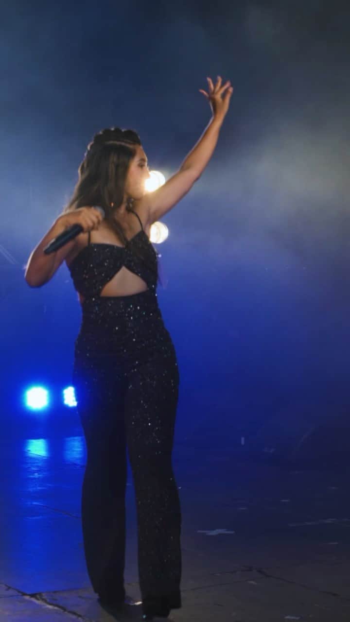 シェネルのインスタグラム：「Hey guys! Episode 4 is out! Thank you to @make_a_monogatari for having me … this was so fun and special to perform at .. fukuoka is beautiful n i can’t wait to be back 🎤🙏」