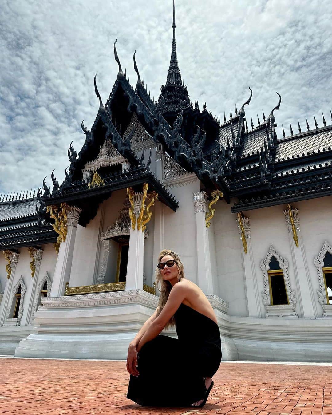 バネッサ・ハッペンコゼンのインスタグラム：「Tailandia🇹🇭」