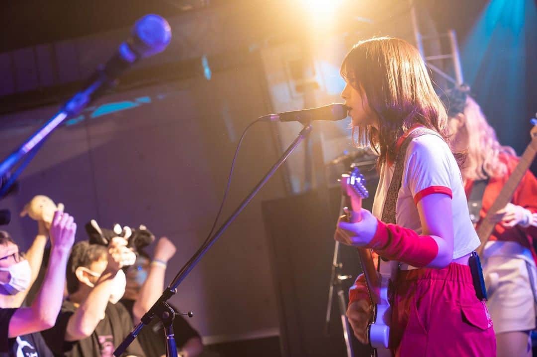 森脇加奈子のインスタグラム：「．  Faulieu. Presents " RPG " ep.2 at 下北沢ReG  photo by @okkytree   #Faulieu #band #girlsband  #rock #rockband #musician #show #live #livephotography #photogaphy #vocal #guitarvocal  #guitarist #guitarplayers #guitar #telecaster #Fender #Fenderamerican #japanese #japanesegirl  #tagsforlikes #followme #tfl  #일본 #팔로우미 #粉我」