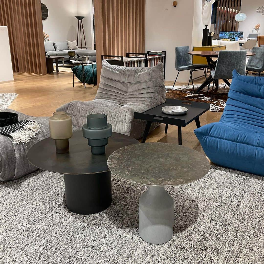 ligne roset shopのグルメインスタ