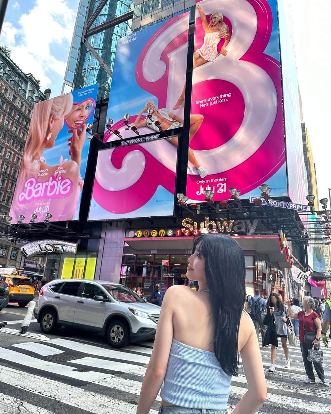 もものインスタグラム：「Barbie🩷」