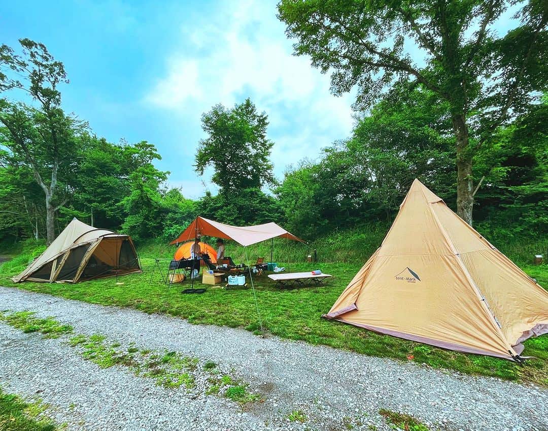 村上佳佑さんのインスタグラム写真 - (村上佳佑Instagram)「🏕️🏕️🏕️  デトックスとインプットのキャンプ  #karuizawa #outdoormusic  #browneyedsoul #murakamikeisuke」7月6日 21時54分 - keisukemurakami_official