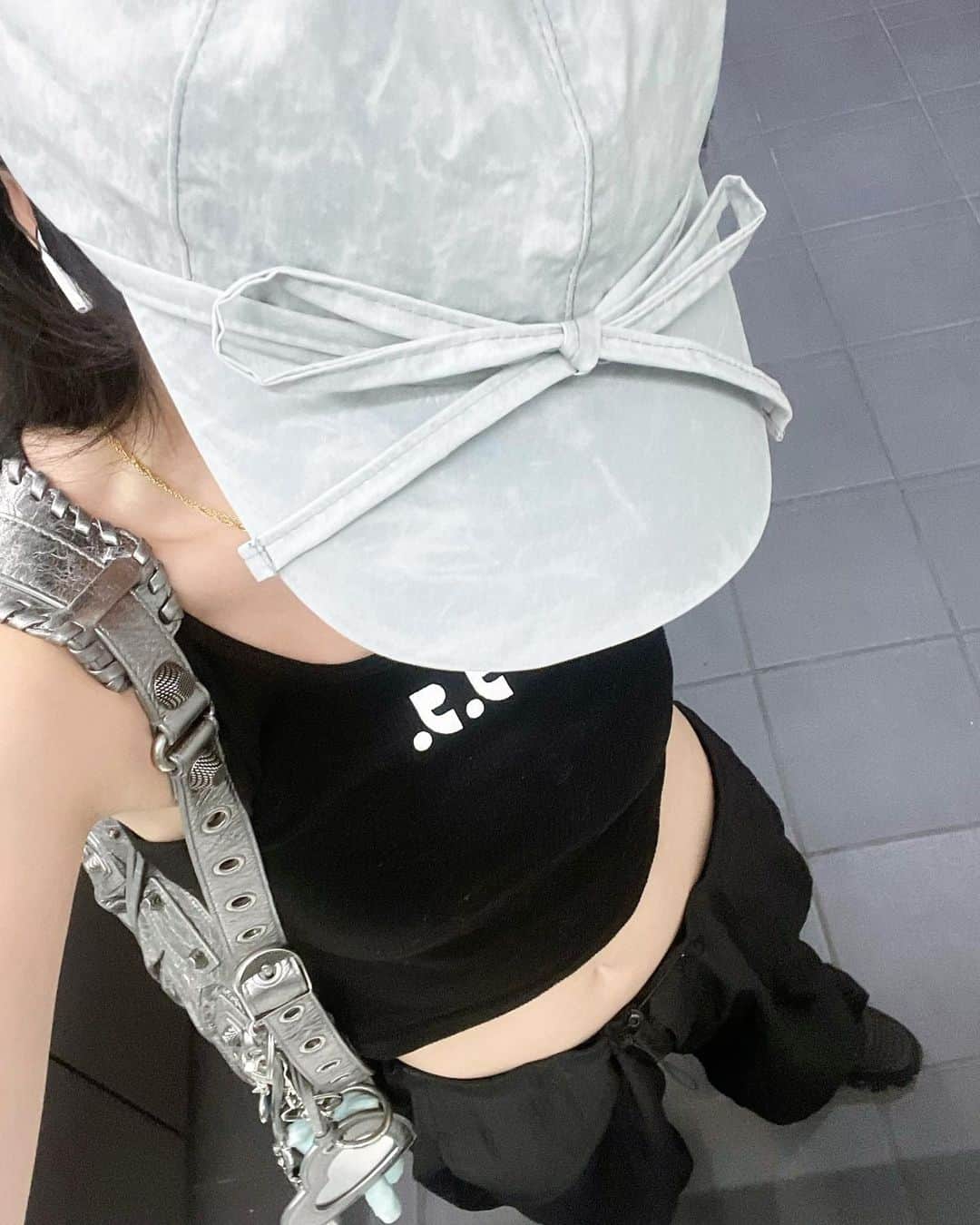 原涼香のインスタグラム：「🇰🇷でかわいいキャップgetした( ´･֊･` )🩶 ㅤㅤㅤㅤㅤㅤㅤㅤㅤㅤㅤㅤㅤ」