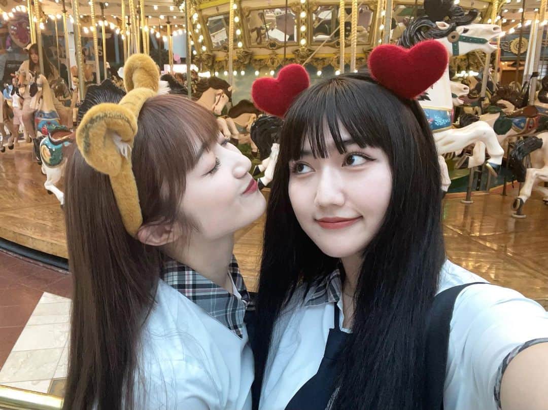 河﨑莉奈のインスタグラム：「人生初の롯데월드💛‼️  JKに戻った気分で楽しかったです👶🏻笑」