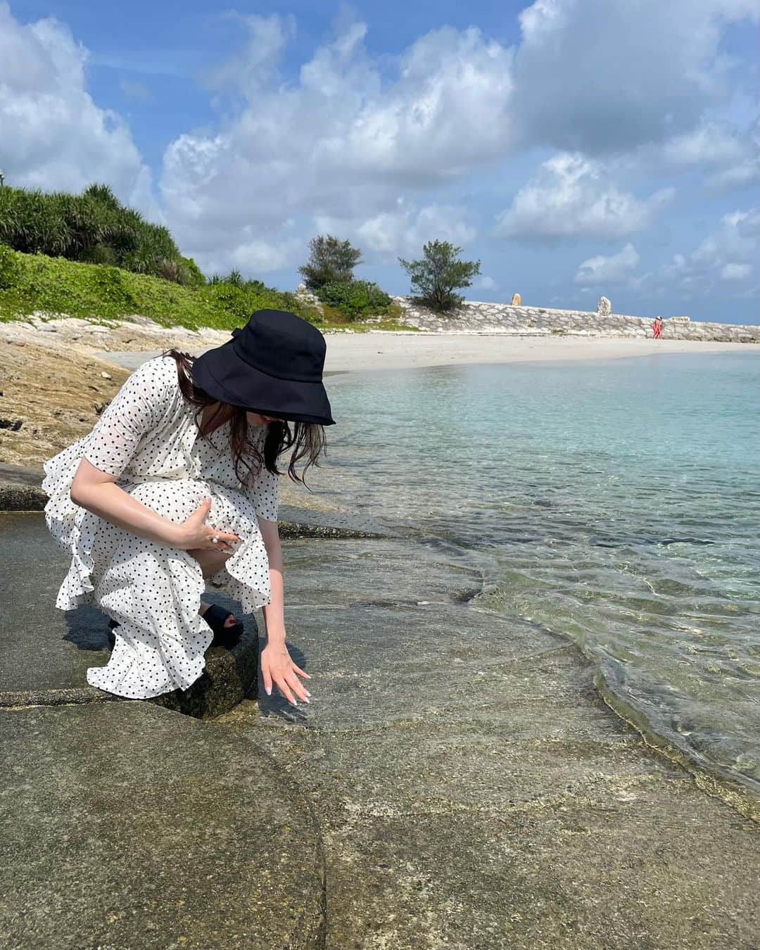 清里千聖のインスタグラム：「. #📹 沖縄ロケ楽しかった🥹🏝️💕 またお知らせします♡ そして今更ですが、今回の沖縄でオリオンビールの おいしさに気づきました🥹🍻🫶🏻 #沖縄 #🏝️ #🍻」