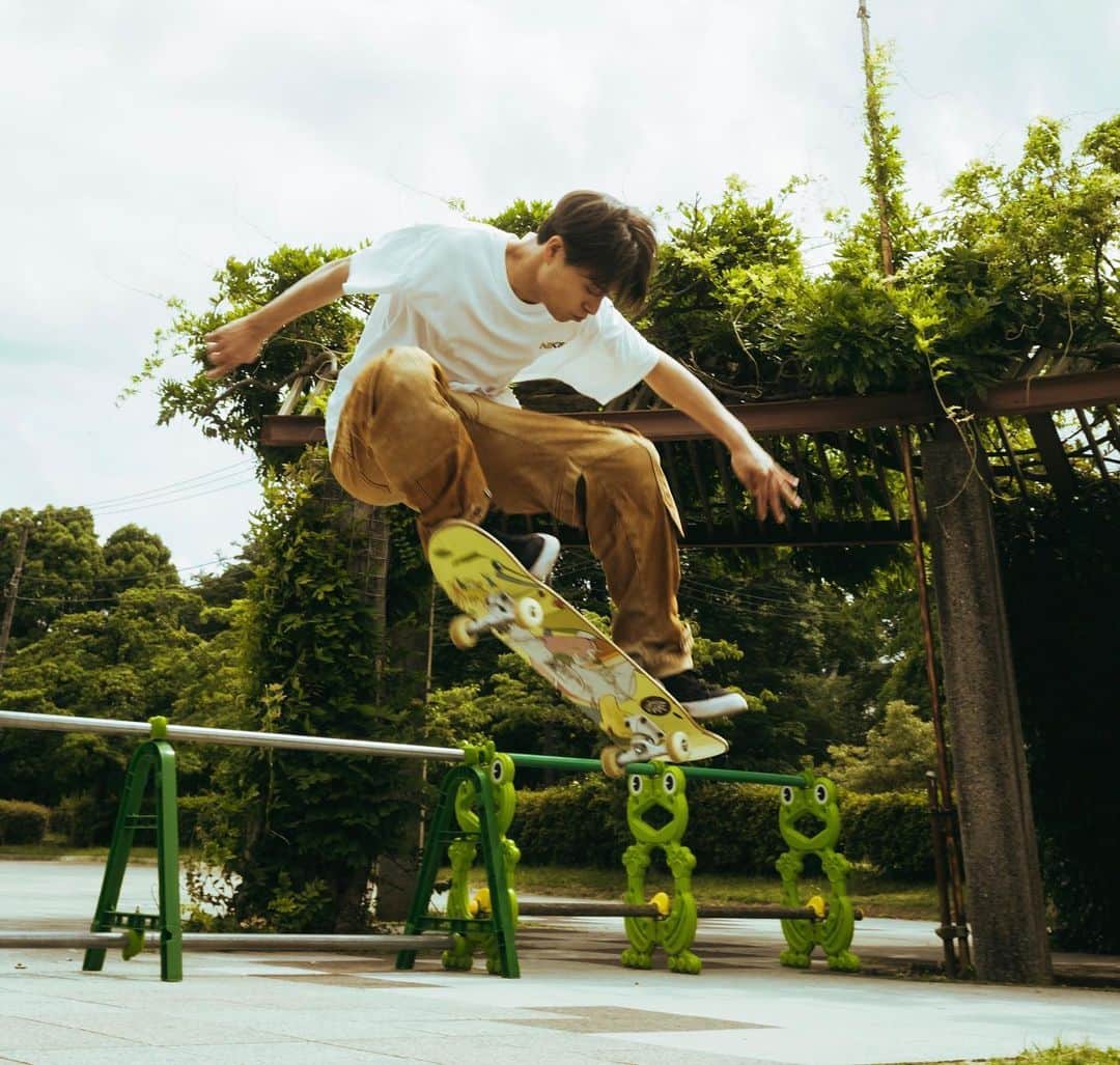 海帆さんのインスタグラム写真 - (海帆Instagram)「スケボーTime...🛹  Every time I skate, I feel like I’m being me. Just having fun without thinking and sharing happiness with friends:) Also, it always reminds me of how important it is to keep trying!   Jump high!!  ・ ・ ・ ・  📷 @__yastaka__ 🙌」7月6日 14時25分 - nakanokaiho