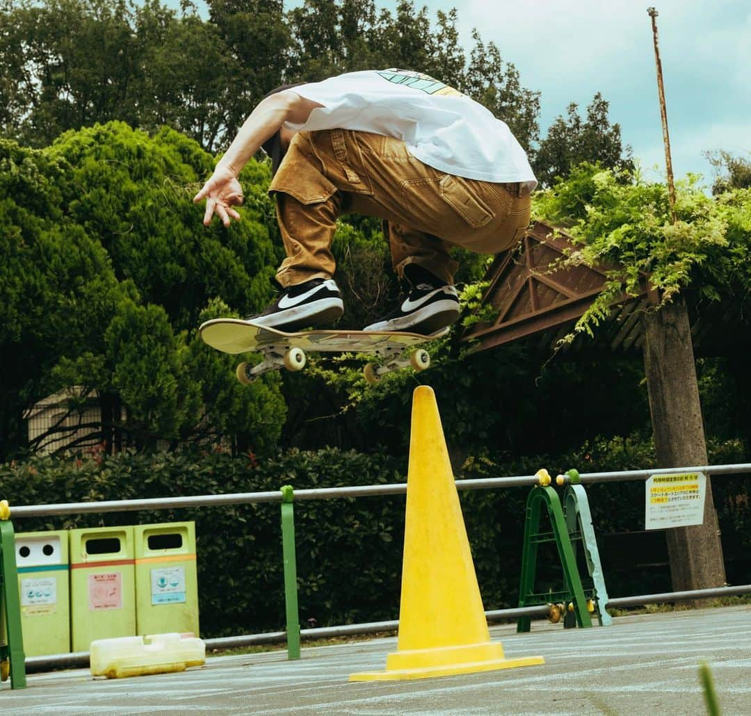 海帆さんのインスタグラム写真 - (海帆Instagram)「スケボーTime...🛹  Every time I skate, I feel like I’m being me. Just having fun without thinking and sharing happiness with friends:) Also, it always reminds me of how important it is to keep trying!   Jump high!!  ・ ・ ・ ・  📷 @__yastaka__ 🙌」7月6日 14時25分 - nakanokaiho